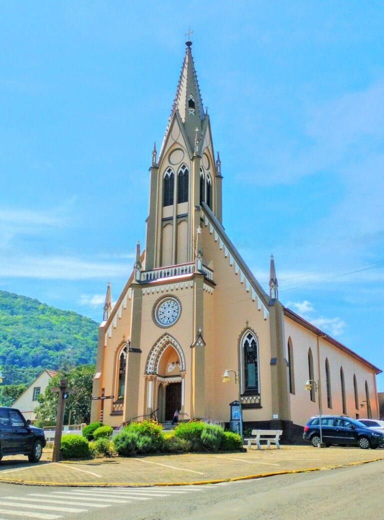 Igreja Matriz Nossa Senhora Auxiliadora